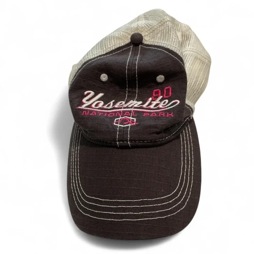 Prairie Mountain Yosemite‎ National Park Hat Women OSFA Brown Good Trucker Mesh